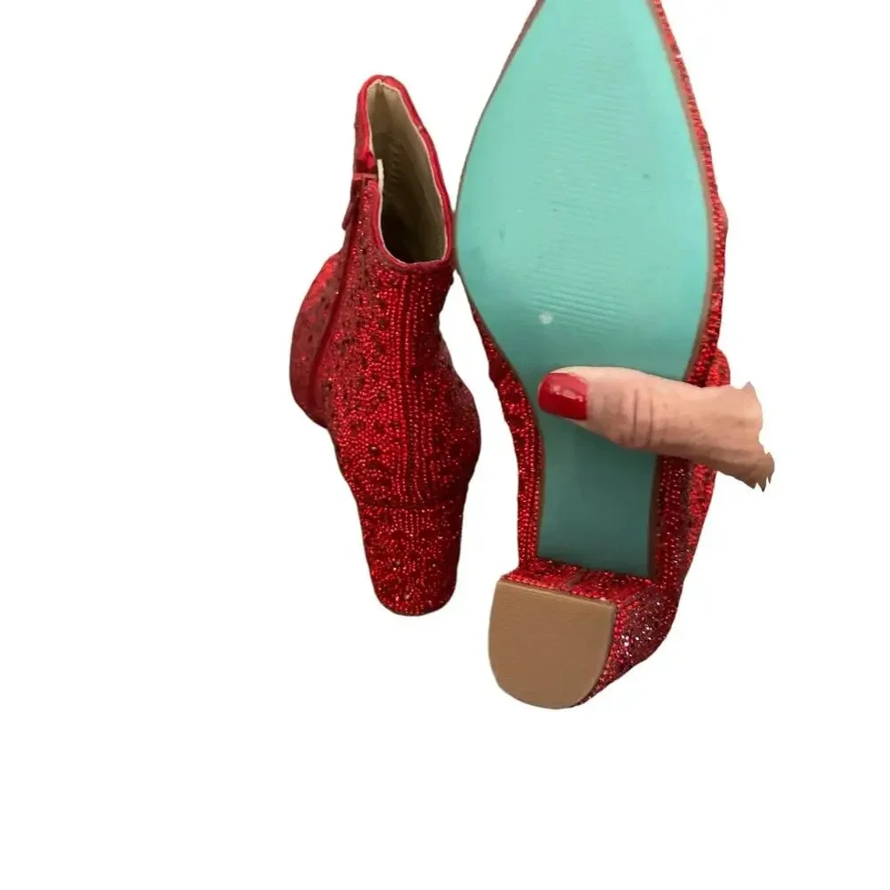 Betsey Johnson SB Cady Red Side Zipper Glitter Bootie Heels Size 7M